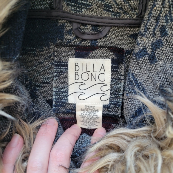 Billabong Shacket - Picture 3 of 3